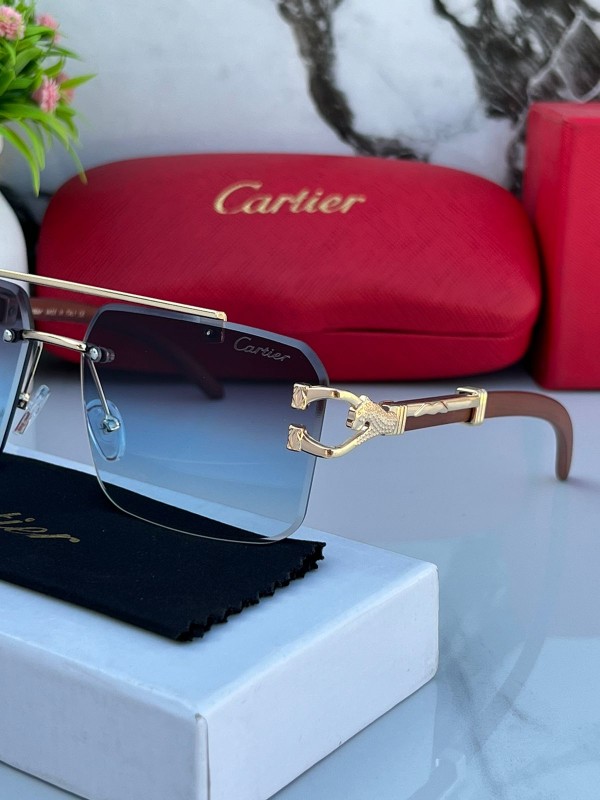 CARTIER_WOODEN_PANTHER_BLUESHADED