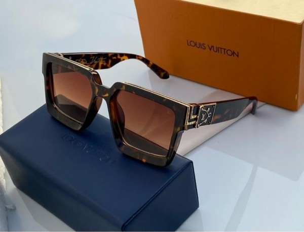 LOUIS_ VUITTON MILLIONAIRE BROWN