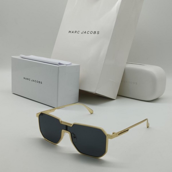 MARC JACOBS 314 GOLD BLACK