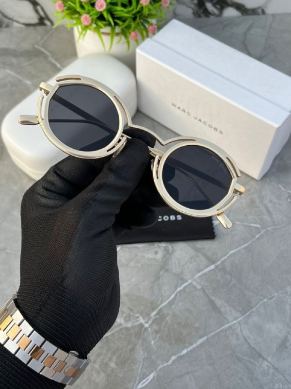 MARC JACOBS ROUND FUNKY GOLD BLACK