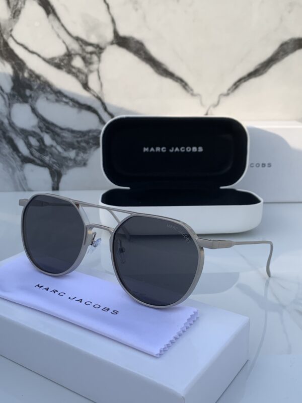 MARC_JACOBS_METAL_SILVER_BLACK