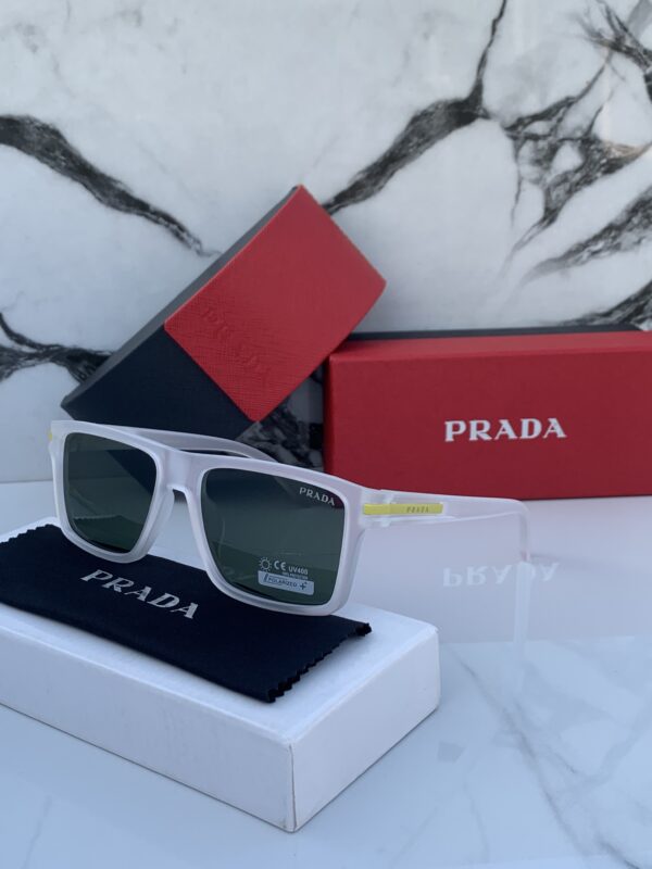 PRADA_66607_MATT_WHITE_GREEN