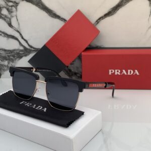 PRADA_CLUB_BLACK_GOLD