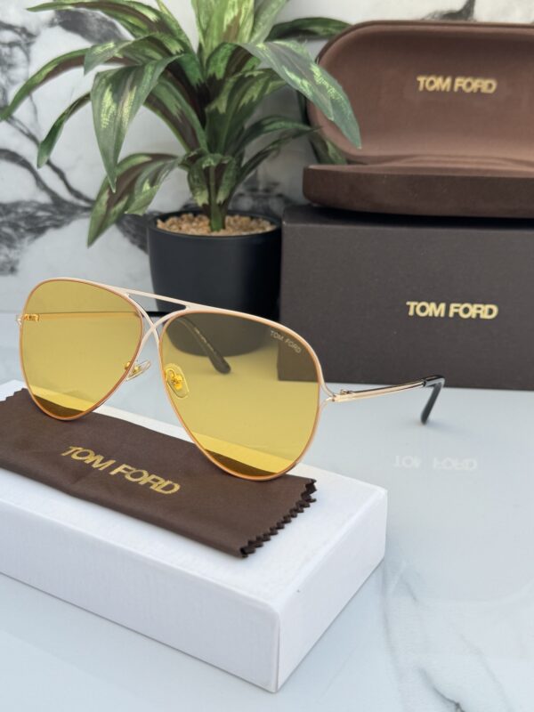 TOMFORD AVIATOR YELLOW